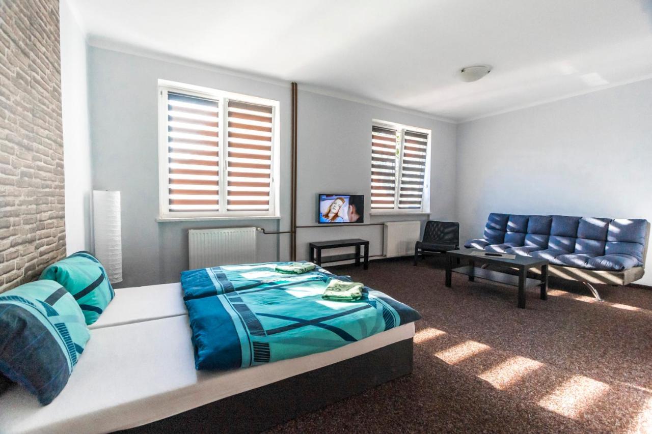 Garni Hotel Tachov Τάχοφ Εξωτερικό φωτογραφία